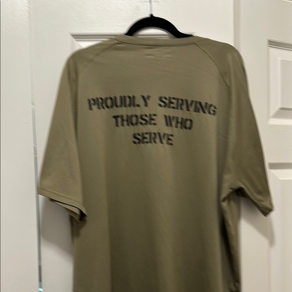 2/$20 Under Armour TACTICAL Olive Green Mission BBQ Men's Shirt Sleeve Shirt 3XL - Picture 5 of 5